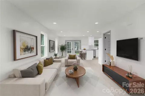Living - 404 E Arch St, Lancaster, SC 29720 photo 1 of 6