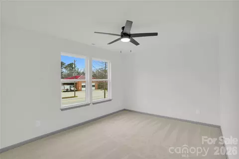 Bedroom - 404 E Arch St, Lancaster, SC 29720 photo 2 of 5