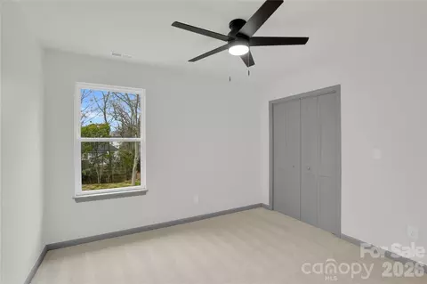 Bedroom - 404 E Arch St, Lancaster, SC 29720 photo 4 of 5
