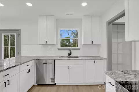 Kitchen - 404 E Arch St, Lancaster, SC 29720 photo 2 of 2