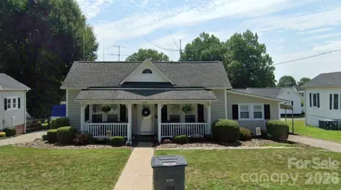 202 N East Ave, Kannapolis, NC 28083