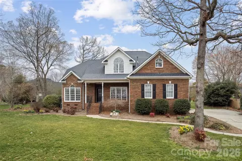 219 Falcon Rdg, Matthews, NC 28104