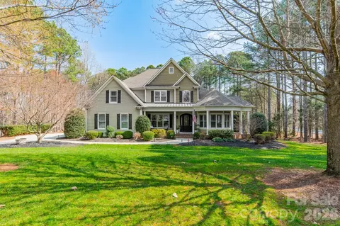 108 Bantam Pl, Mooresville, NC 28117