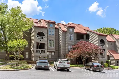9037 J M Keynes Dr, Charlotte, NC 28262