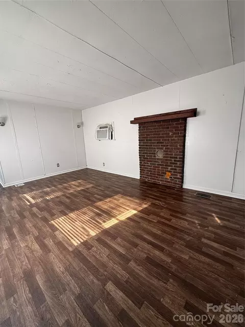 100 Stella St, Clover, SC 29710 photo 9