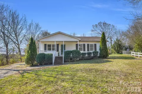 206 Ross Ct, Belmont, NC 28012