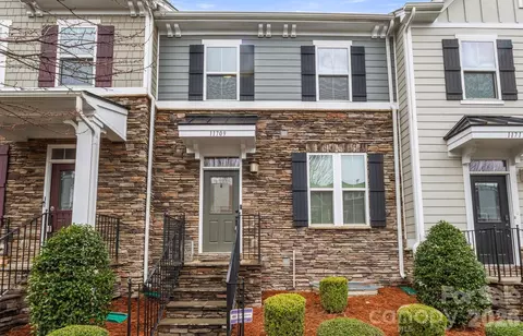 11709 Blessington Rd, Huntersville, NC 28078