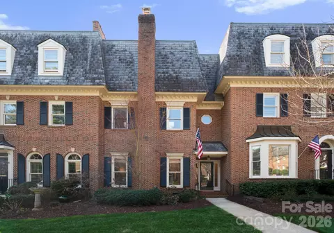 236 Perrin Pl, Charlotte, NC 28207