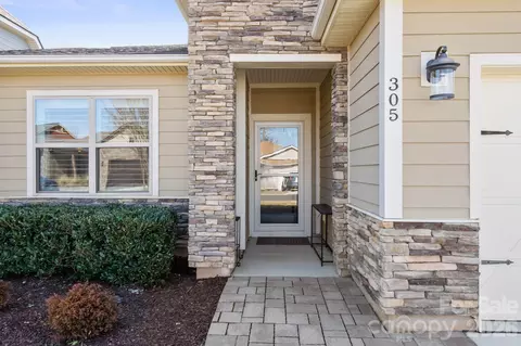 305 Hemlock Bluff Ct, Denver, NC 28037 photo 5
