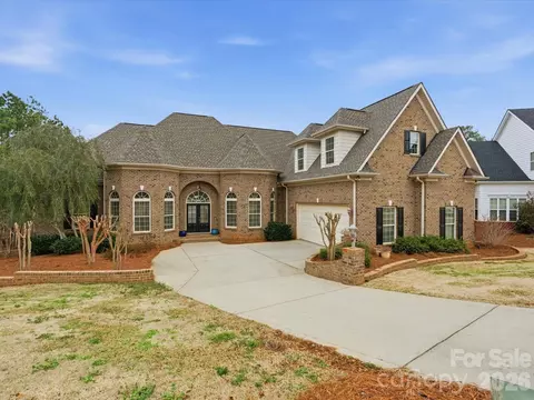 458 Inverness Pl, Rock Hill, SC 29730