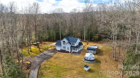 325 Holly Ridge Rd, Dallas, NC 28034