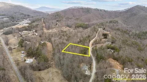 Glenhaven Drive, Marion, NC 28752