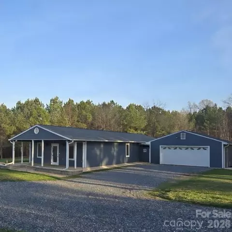 2148 Hewitt Rd, Claremont, NC 28610