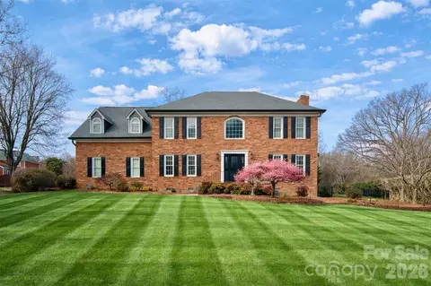 1398 Chalmers Nw Ct NW, Concord, NC 28027