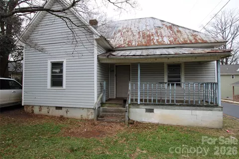 1018 Dodd St, Shelby, NC 28150
