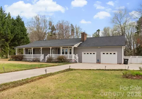 7608 Babe Stillwell Farm Rd, Huntersville, NC 28078