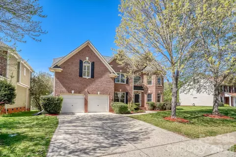 204 Montibello Dr, Mooresville, NC 28117