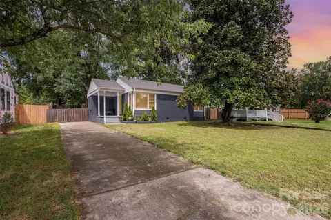 1943 Academy St, Charlotte, NC 28205