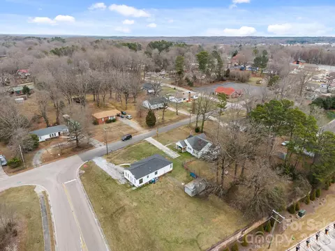 View/Area - 1415 E Council St, Salisbury, NC 28146 photo 5 of 6