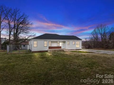 1415 E Council St, Salisbury, NC 28146