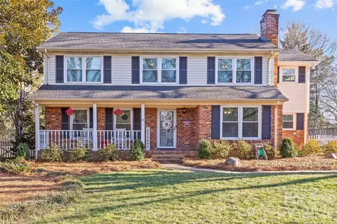 1217 Old Farm Rd, Charlotte, NC 28226