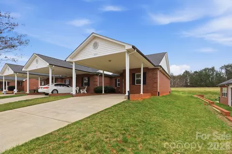 3900 Azalea Trl, Denver, NC 28037