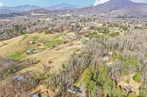 View/Area - 9799 Forrest Dr, Clyde, NC 28721 photo 6 of 7