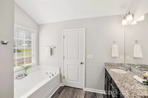 Entry Way - 104 Candace Ct, Stanley, NC 28164 photo 2 of 3
