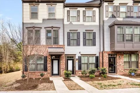 425 Tristram Ln, Charlotte, NC 28205