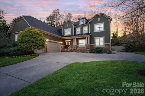 166 Wilson Lake Rd, Mooresville, NC 28117
