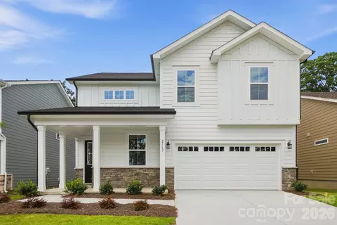 2712 Phoenix Ct, Gastonia, NC 28052