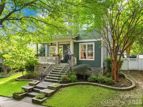 220 Mills Ln, Fort Mill, SC 29708