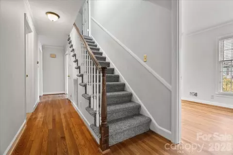 Entry Way - 201 Poplar St, Cheraw, SC 29520 photo 4 of 4