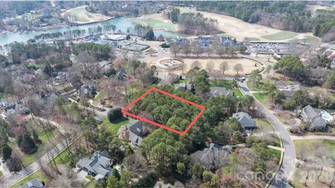 184 Vineyard Dr, Mooresville, NC 28117