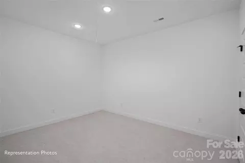 Bedroom - 4510 Castleton Rd, Charlotte, NC 28211 photo 2 of 3