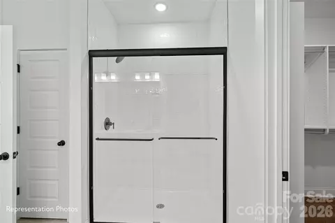 Bath - 4510 Castleton Rd, Charlotte, NC 28211 photo 1 of 4