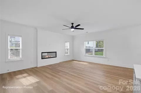 Living - 4510 Castleton Rd, Charlotte, NC 28211 photo 1 of 4
