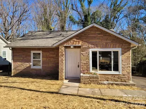 1116 East Dr, Gastonia, NC 28052