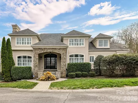 1805 Mt Isle Harbor Dr, Charlotte, NC 28214