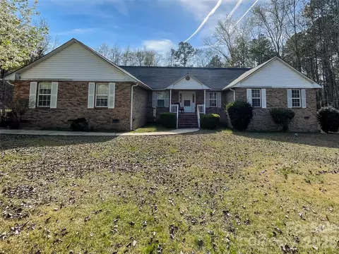 3271 Ebenezer Church Rd, Camden, SC 29020