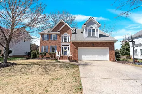 8810 Peppergrass Ln, Waxhaw, NC 28173