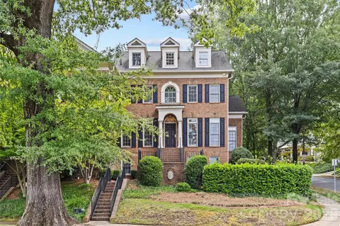 529 Queens Rd, Charlotte, NC 28207