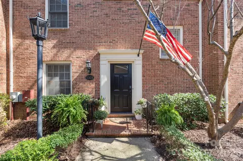 530 N Poplar B St #B, Charlotte, NC 28202