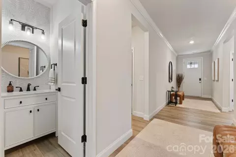 Entry Way - 252 Hamrick Rd, Cramerton, NC 28032 photo 5 of 7