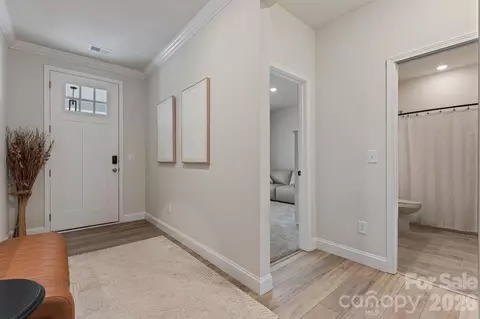 Entry Way - 252 Hamrick Rd, Cramerton, NC 28032 photo 2 of 7