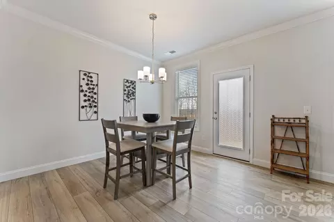 Dining - 252 Hamrick Rd, Cramerton, NC 28032 photo 2 of 3