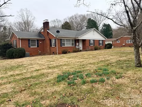 712 2nd Nw Ave NW, Conover, NC 28613