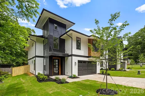 2757 Parkway Ave, Charlotte, NC 28208