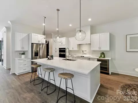 Kitchen - 3830 Mill Run, Terrell, NC 28682 photo 2 of 4