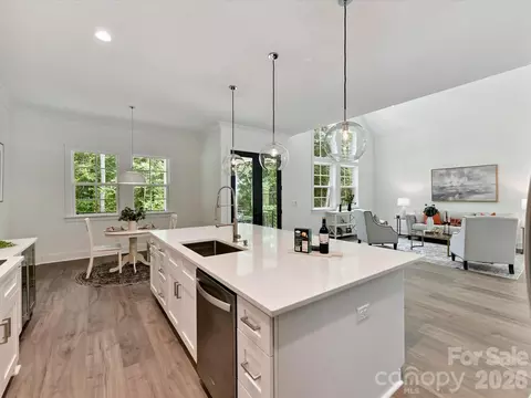 Kitchen - 3830 Mill Run, Terrell, NC 28682 photo 3 of 4